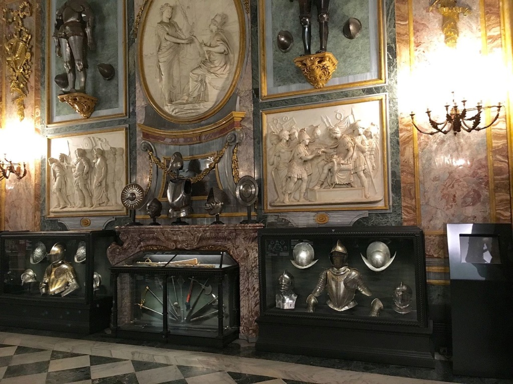 Le Palais royal de Turin (Palazzo Reale di Torino) Armeri11
