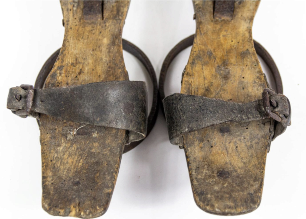 Chaussures et souliers du XVIIIe siècle Capt2066
