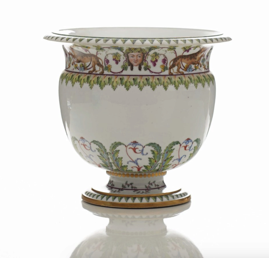 Les services en porcelaine de Sèvres de Louis XVI Capt2705