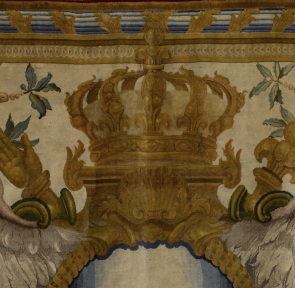 Les couronnes de la reine Marie Leszczynska et du roi Louis XV Captu508