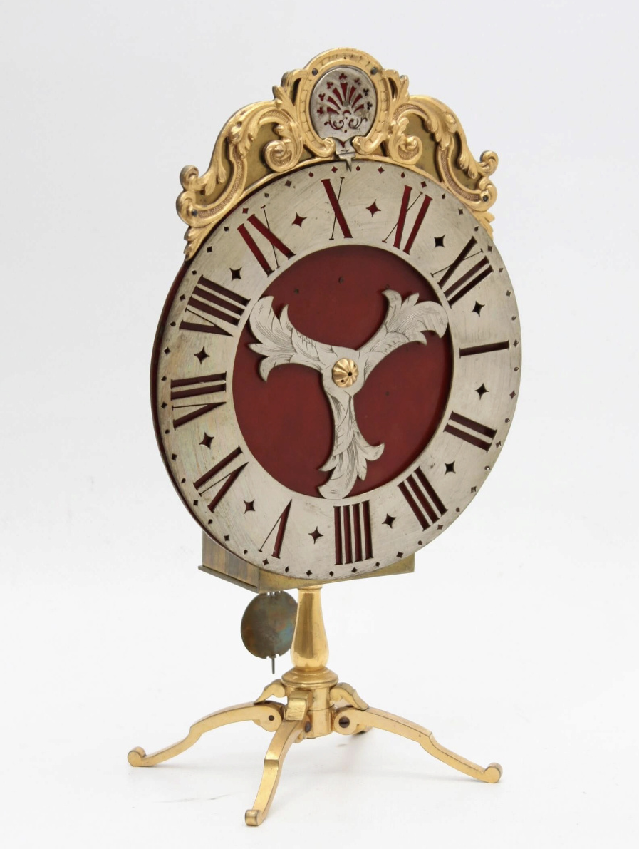 Horloges et pendules du XVIIIe siècle - Page 4 Captu996