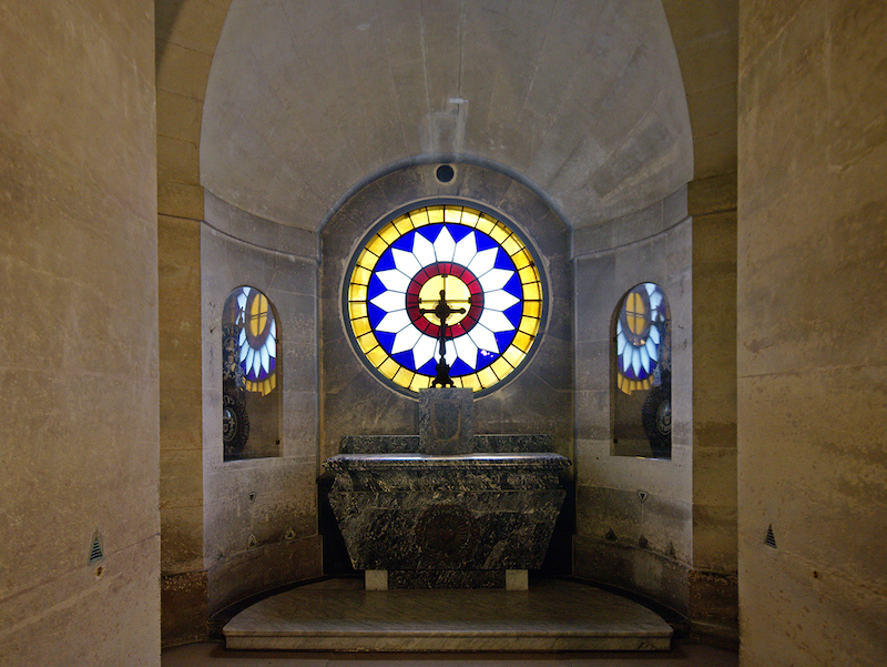 La Chapelle Expiatoire du square Louis XVI, à Paris Chapel12