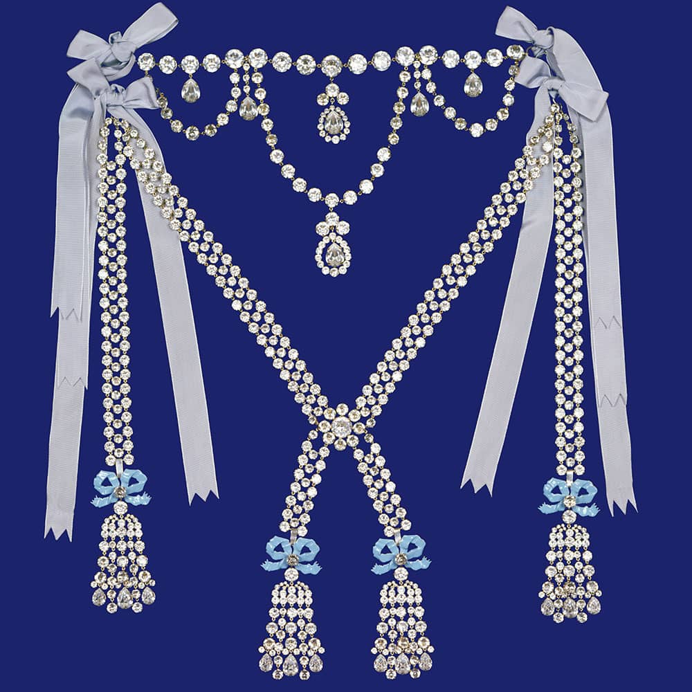 collier - Le collier dit de la reine Marie-Antoinette (L'affaire du collier de la reine), et ses répliques - Page 2 Chatea20