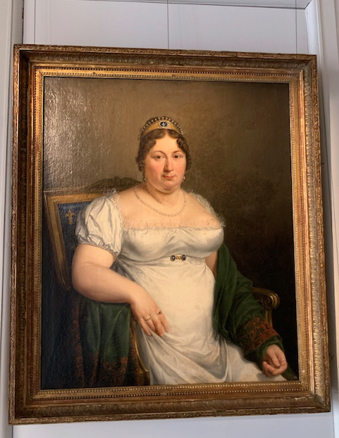 Exposition « L'anti Marie-Antoinette : Marie-Joséphine Louise de Savoie » à la chapelle expiatoire Comtes45