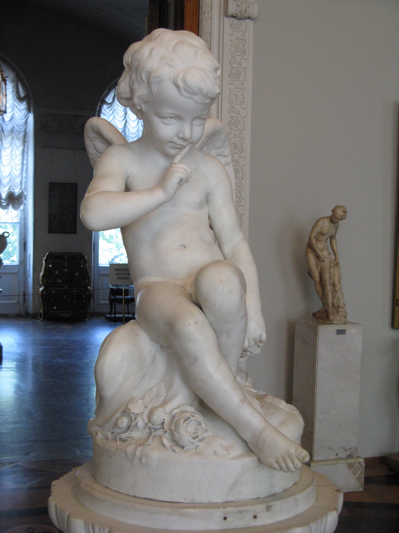 L'Amour menaçant de Falconet, l'oeuvre sculptée la plus reproduite au XVIIIe siècle et après ?  Cupid-10