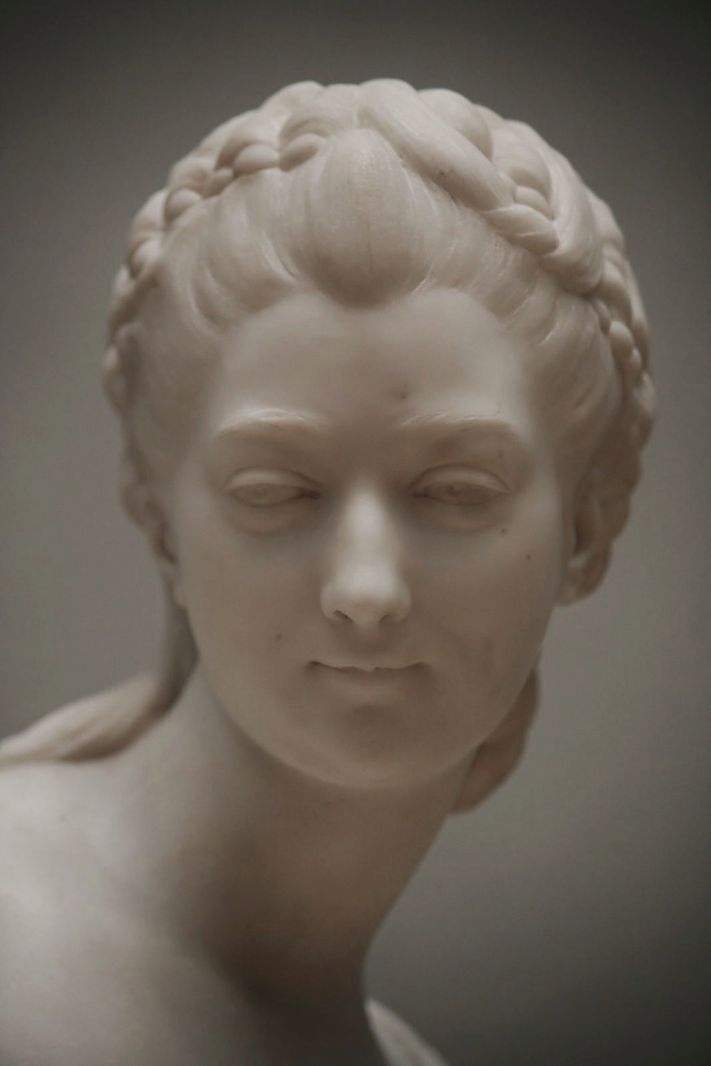 L'Amour menaçant de Falconet, l'oeuvre sculptée la plus reproduite au XVIIIe siècle et après ?  D3ead610