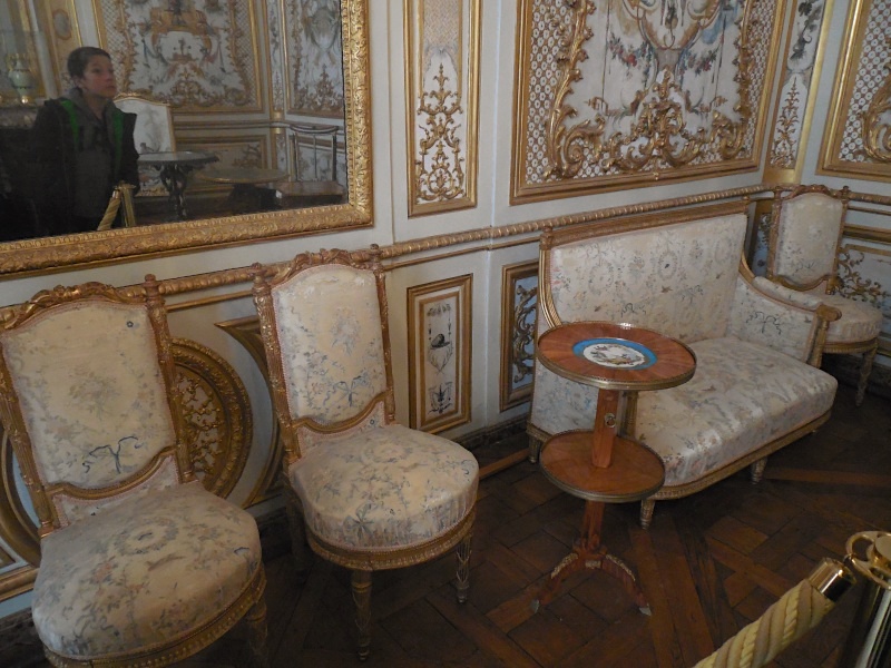 Les salles-de-bains de Marie-Antoinette à Versailles - Page 2 Dscn0110