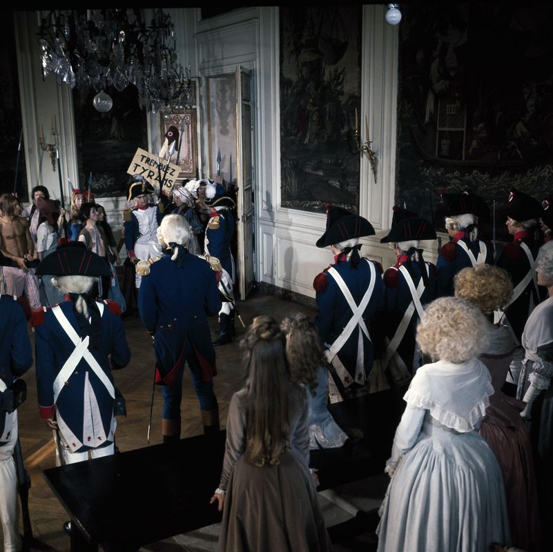 Série Marie Antoinette (1975) de Guy-André Lefranc, avec Geneviève Casile - Page 2 Dvd_ma16