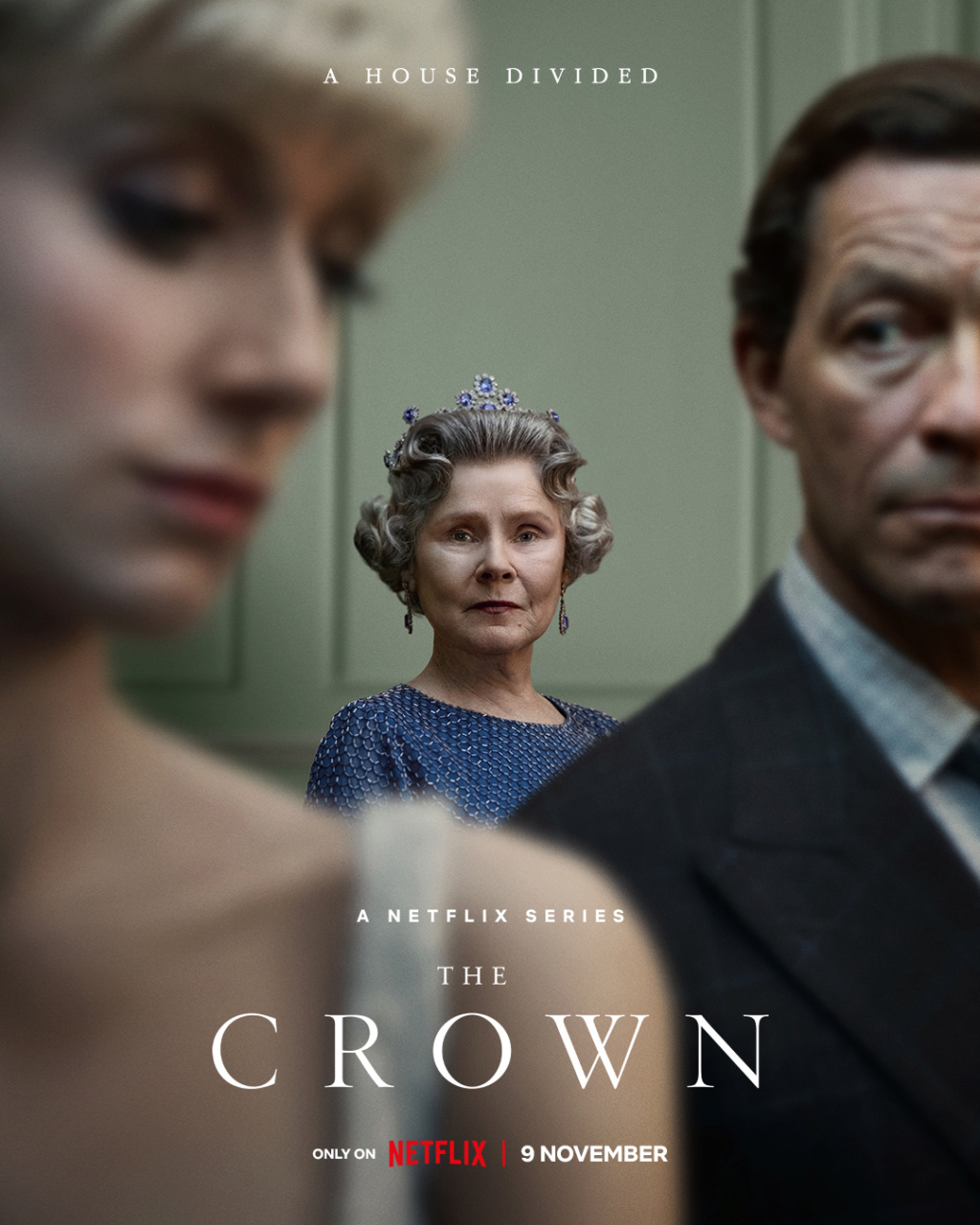 Série The Crown : le règne de la reine Elisabeth II - Page 5 Ffsuiq10