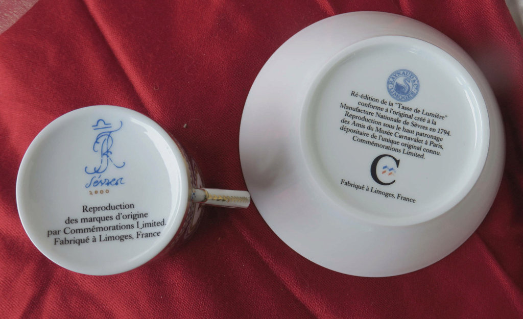 Les services en porcelaine de Sèvres à décors "révolutionnaires" (durant la Révolution française) Il_ful10
