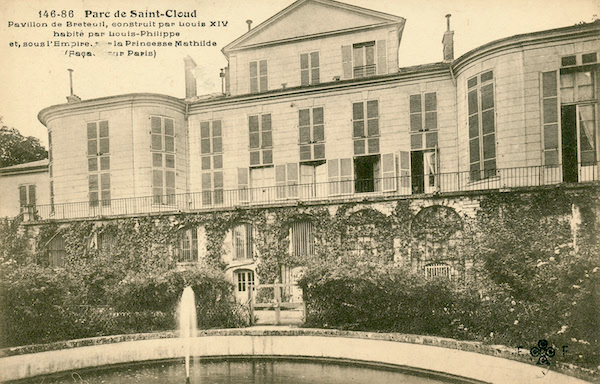 La pavillon de Breteuil, trianon du château de Saint-Cloud Parc_s10