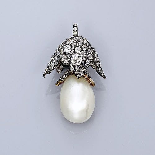 perles - Quatre perles parmi les plus célèbres au monde : La Régente (Perle Napoléon), La Pélégrina, La Pérégrina, La perle de Marie-Antoinette Regent10
