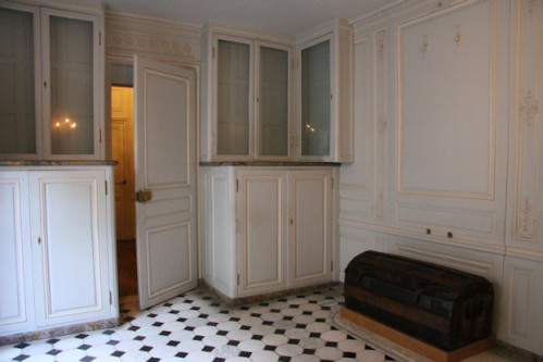 Les salles-de-bains de Marie-Antoinette à Versailles - Page 2 Sdb1ma10