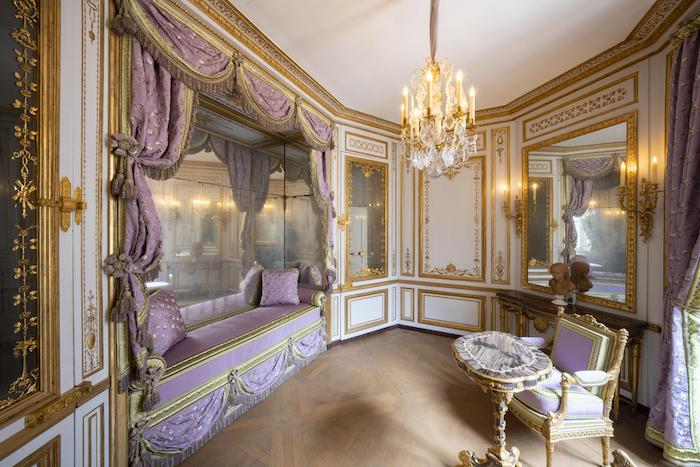 Les cabinets intérieurs de Marie-Antoinette au château de Versailles - Page 3 Sgv02010
