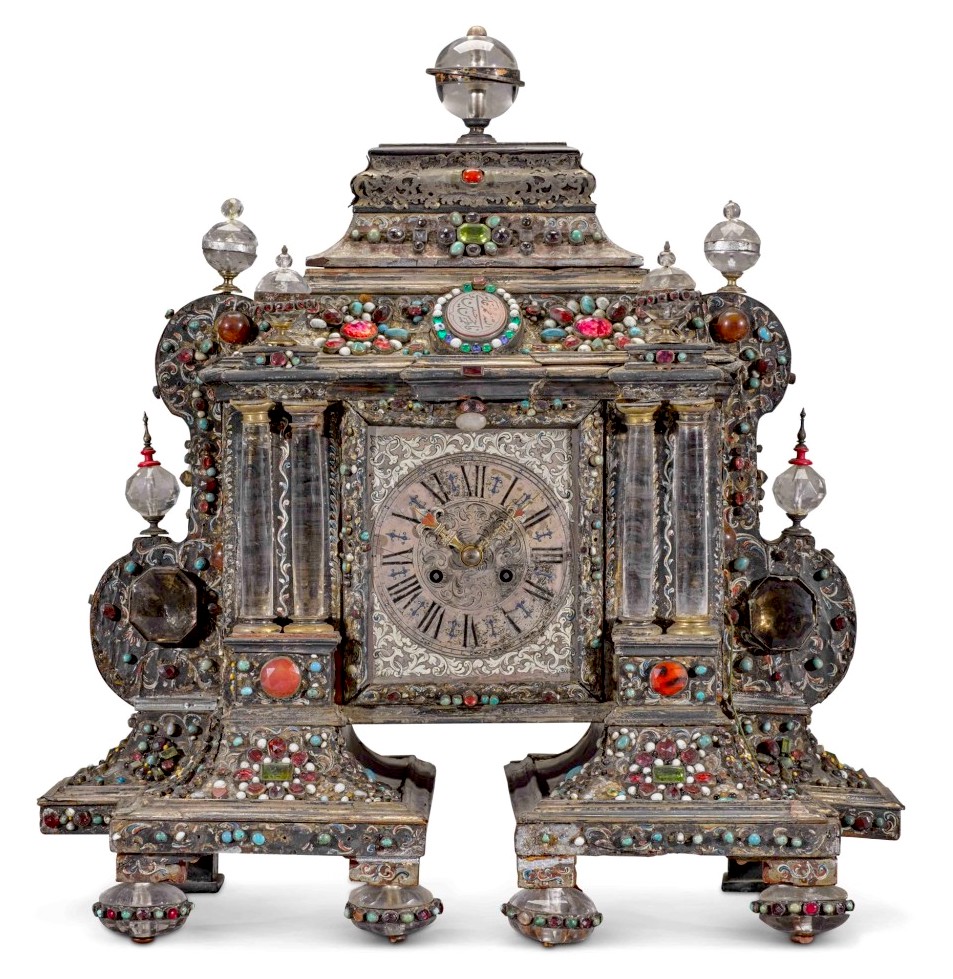 Horloges et pendules du XVIIIe siècle - Page 4 Sotheb32