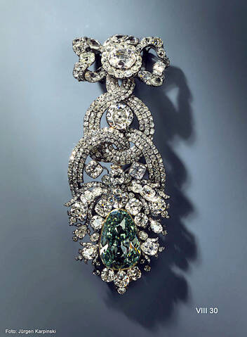 L'histoire rocambolesque du Diamant Vert de Dresde, l'une des gemmes les  plus précieuses au monde