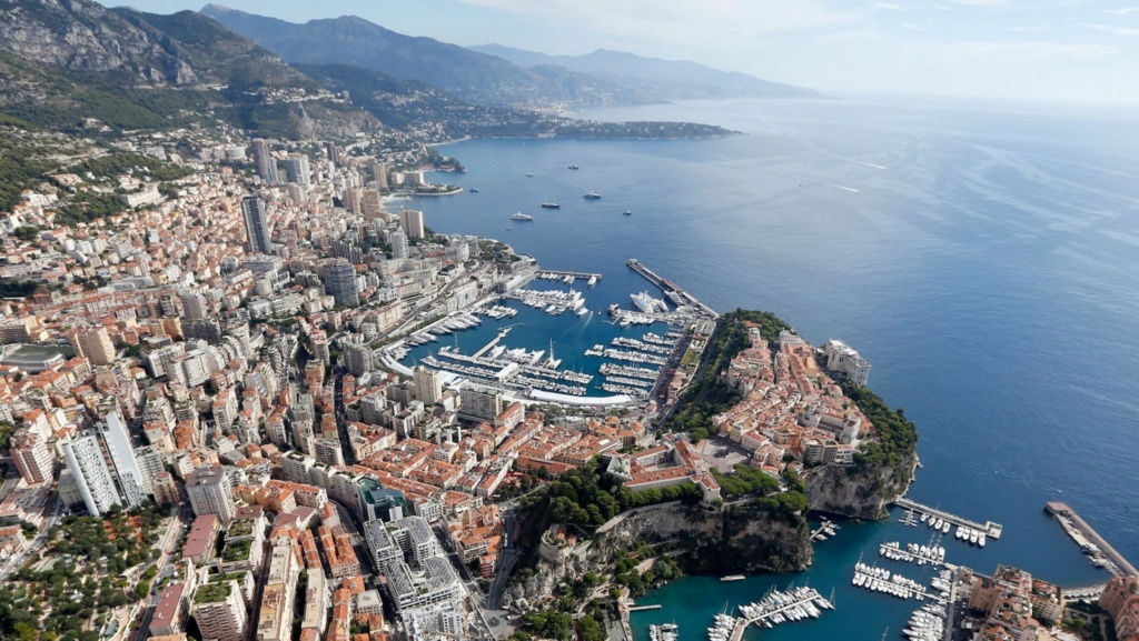Le palais princier de Monaco Vue-ae11