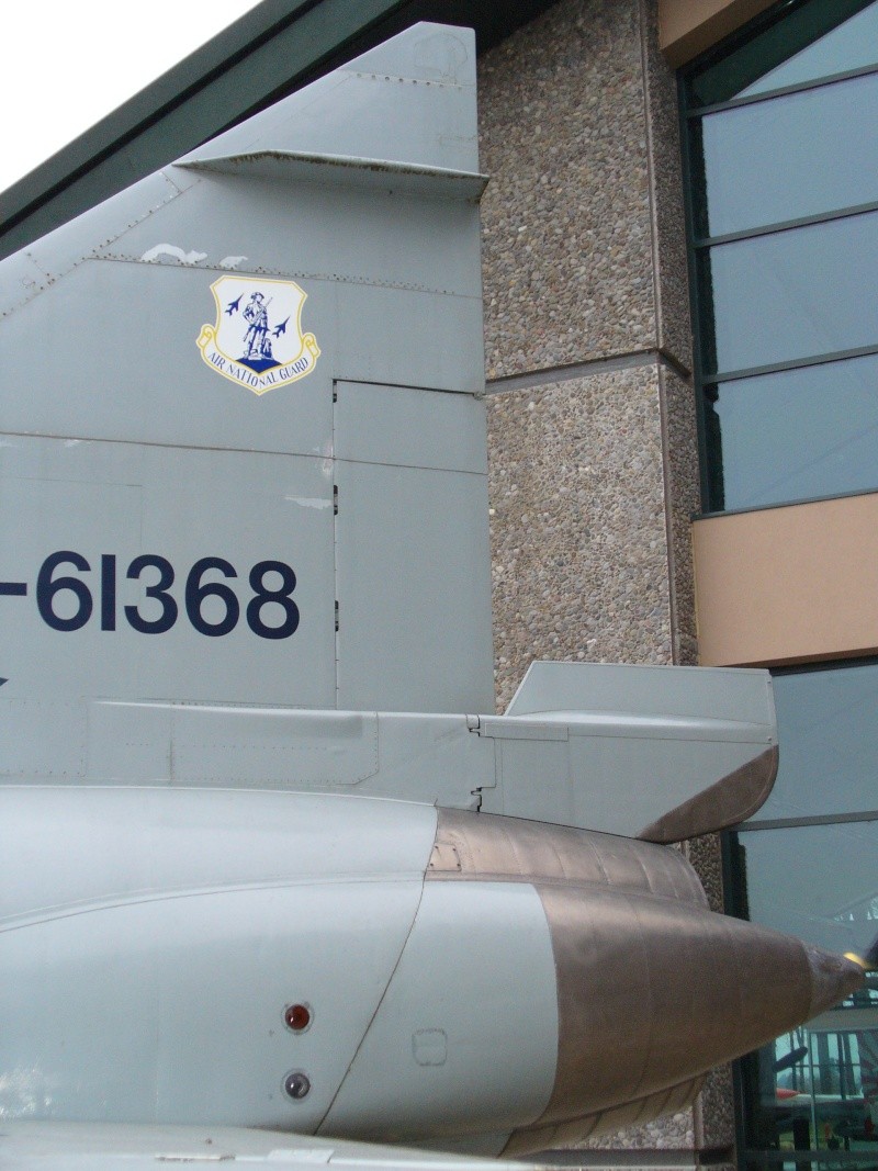 [Revell-Monogram] F-106 "Delta Dart" - 1/48e - P1010217