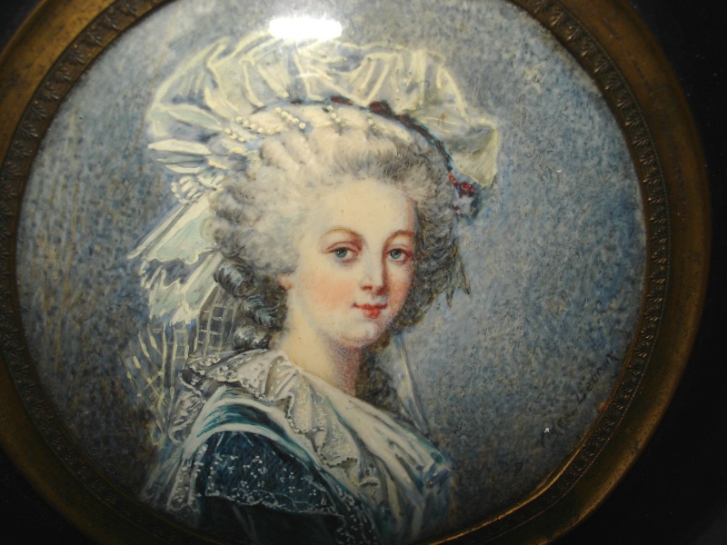 Collection : miniatures de Marie Antoinette et de ses proches - Page 2 _5717