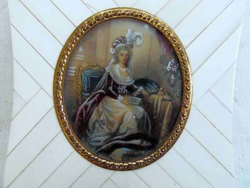 Collection : miniatures de Marie Antoinette et de ses proches Mini5a10