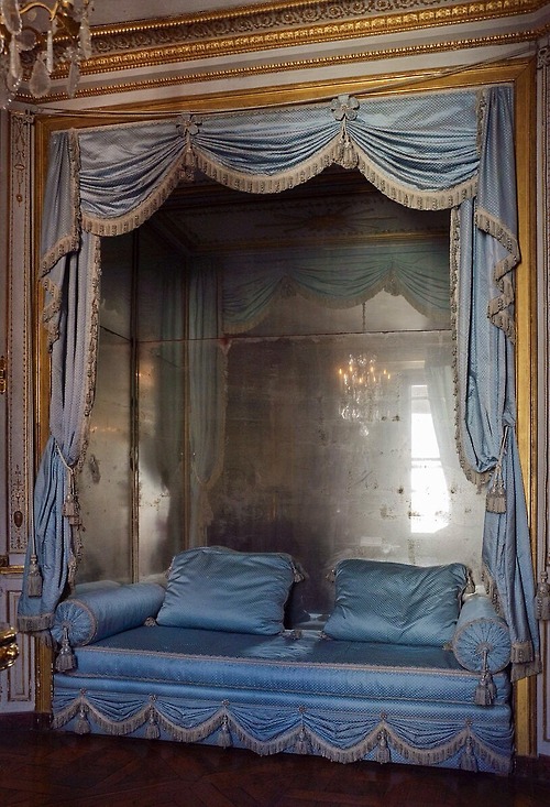 Méridienne - Le cabinet de la Méridienne de la Reine - Page 4 Tumblr91