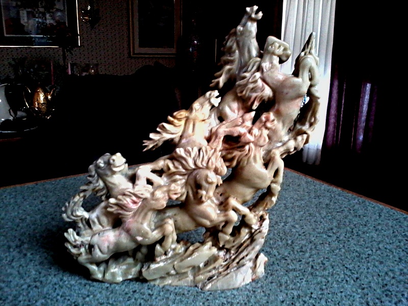 Stampeding Horses Sculpture / Jade or Nephrite? - modern Chinese Jadite10