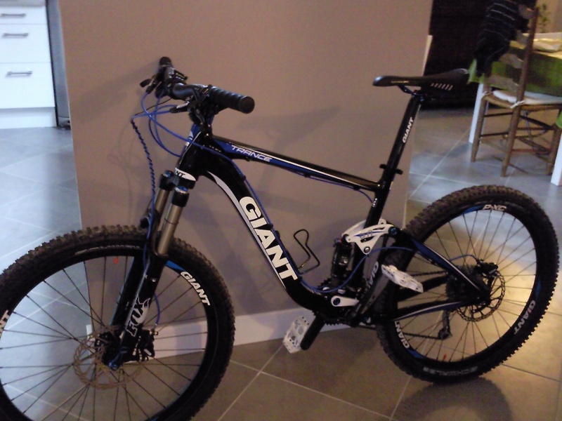 Giant - Commencal - Santa cruz Vtt11