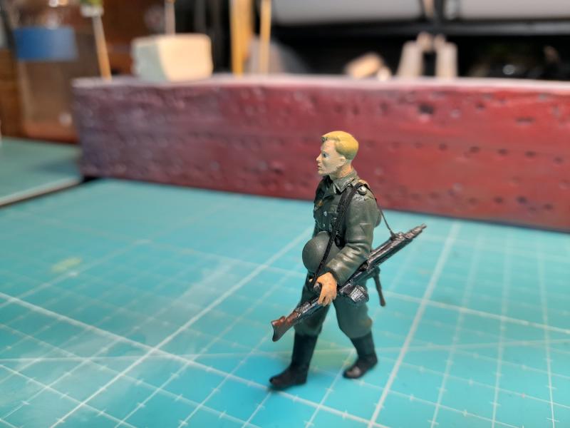 * 1/35 Tigre 1 Ausf.E du coté de Koursk Revell - Page 8 11410