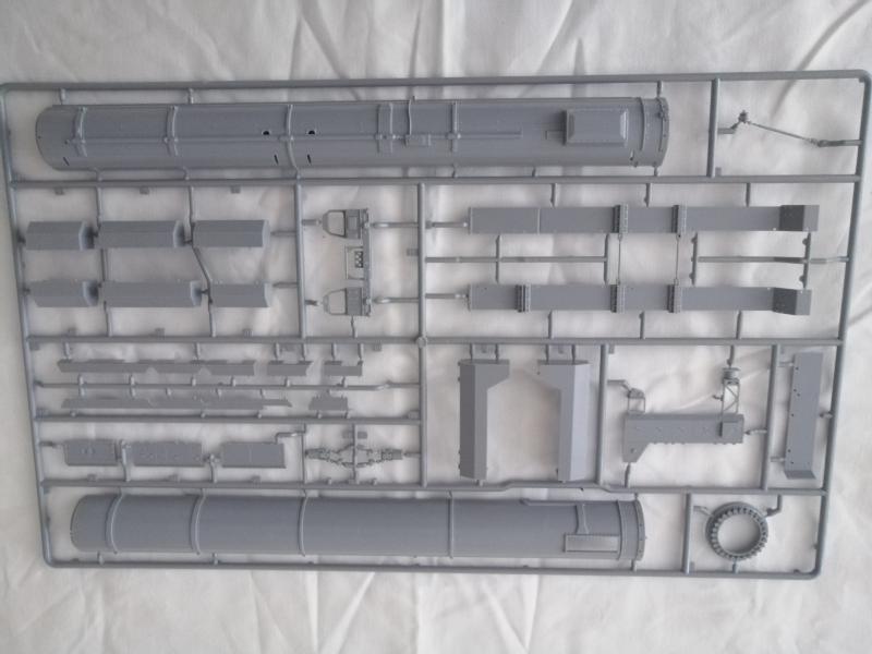 * 1/72 SS25 Topol Revell 1520