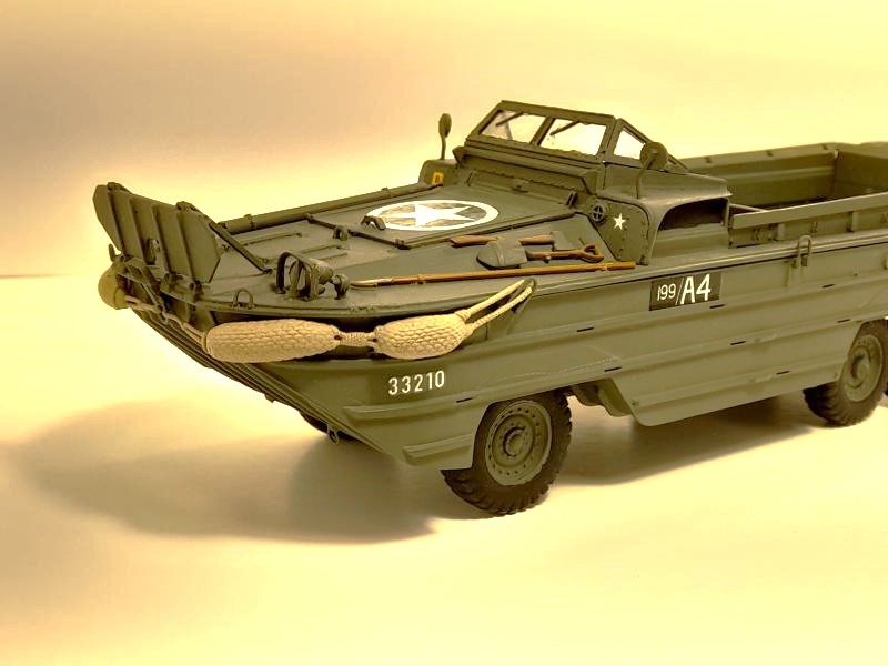 * 1/35 DUKW Amphibious Truck Italeri 1845