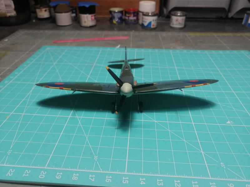 *1/72 Spitfire MK V Revell - Page 2 1917