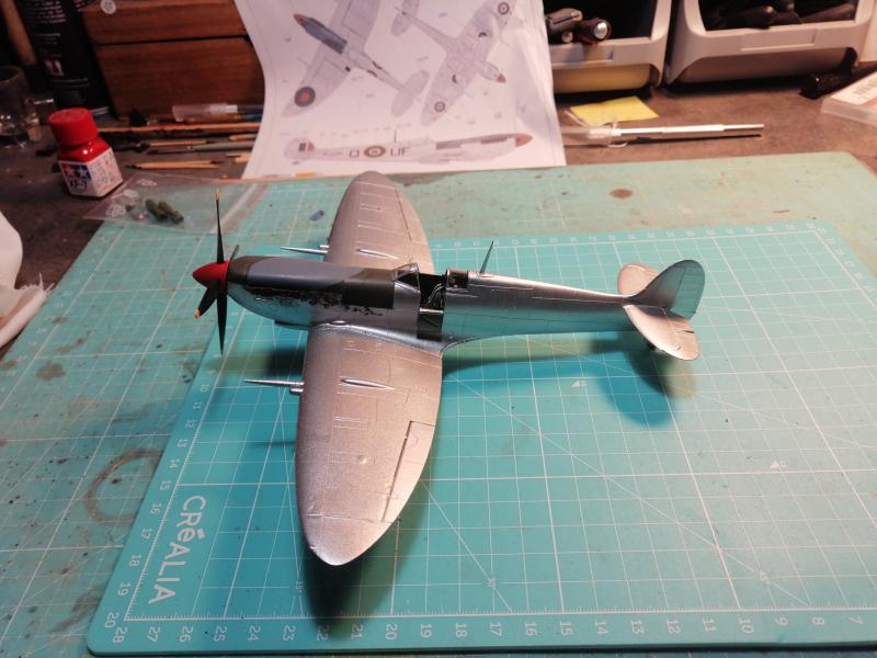 Spitfire MK.IXC late version profipack Eduard 1/48 - Page 5 5912
