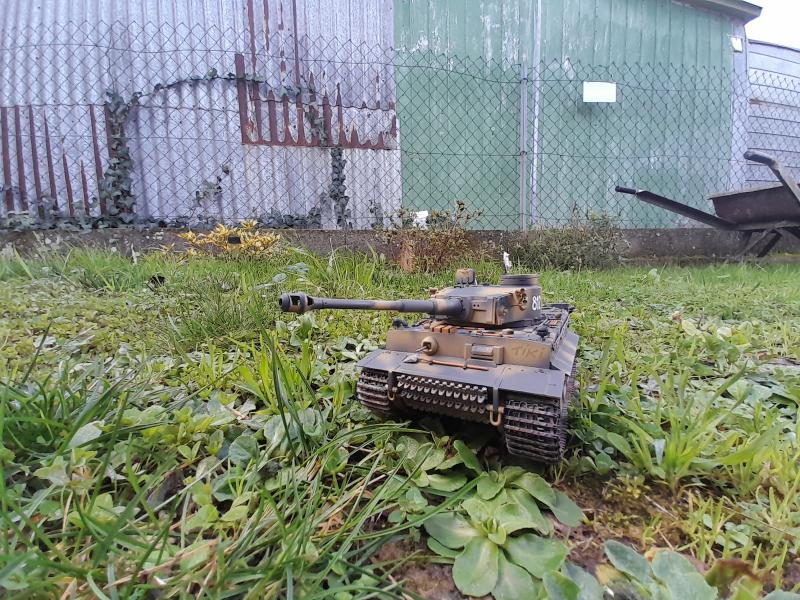 * 1/35 Tigre 1 Ausf.E du coté de Koursk Revell - Page 5 9010