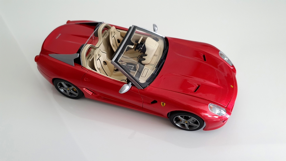 Ferrari SA Aperta - Revell 1/24 20210555