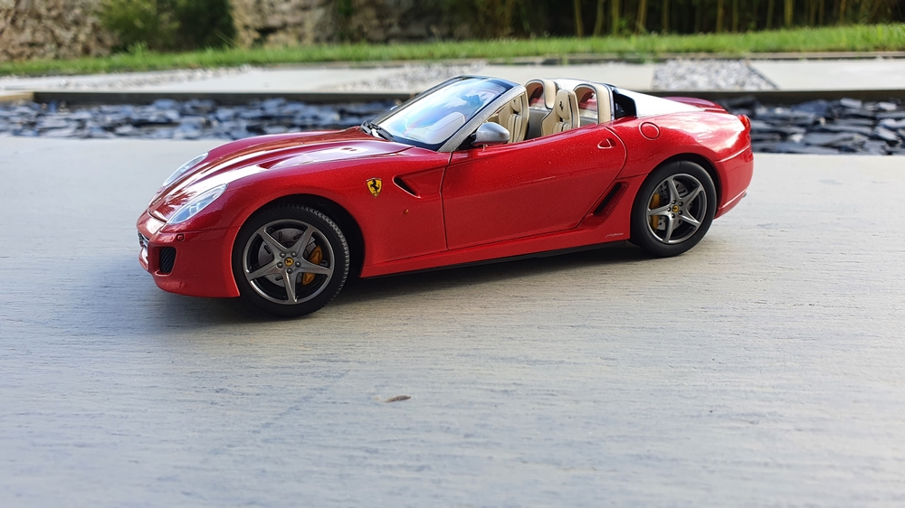 Ferrari SA Aperta - Revell 1/24 20210562