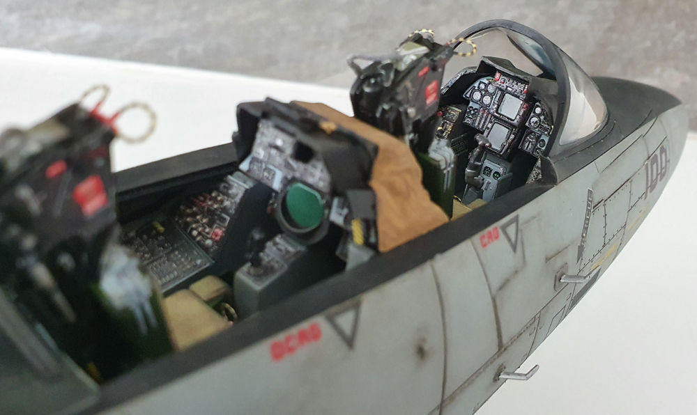 1/32 - GRUMMAN F14 TOMCAT - TAMIYA - MONTAGE TERMINE 20220493