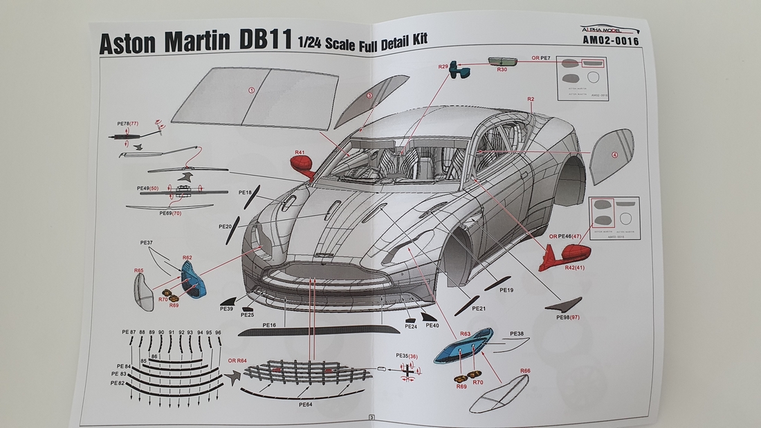 Aston Martin DB11 1/24 - AlphaModel 20220958