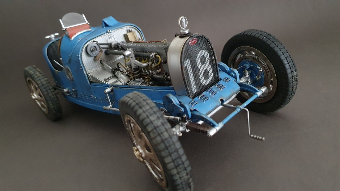 Bugatti Type 35B - 1/12 - Italeri - Page 3 20230100