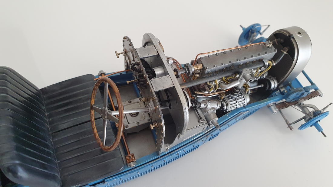 Bugatti Type 35B - 1/12 - Italeri - Page 2 20230461