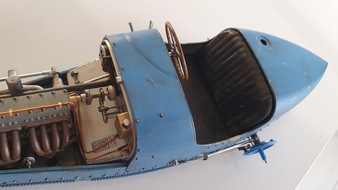 Bugatti Type 35B - 1/12 - Italeri - Page 2 20230474