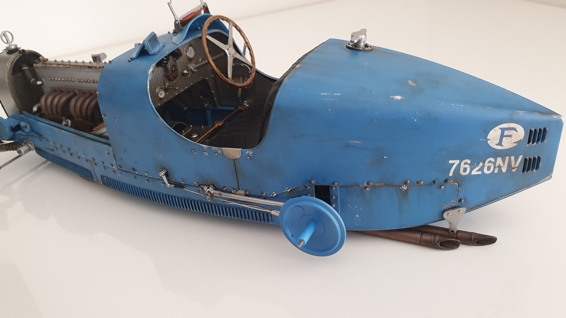 Bugatti Type 35B - 1/12 - Italeri - Page 2 20230491