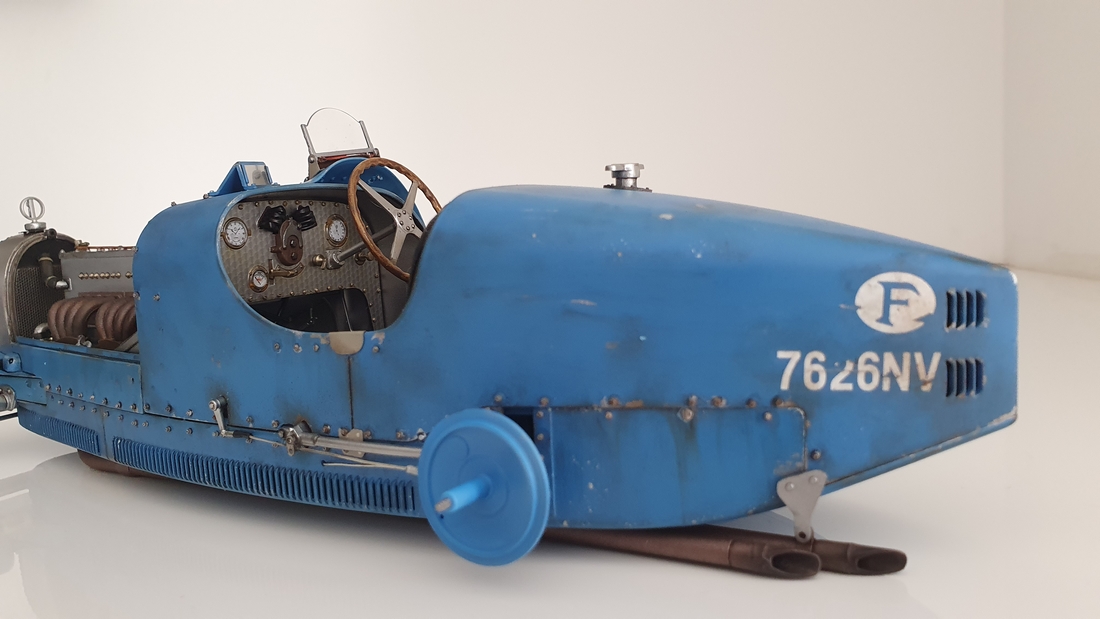 Bugatti Type 35B - 1/12 - Italeri - Page 2 20230492