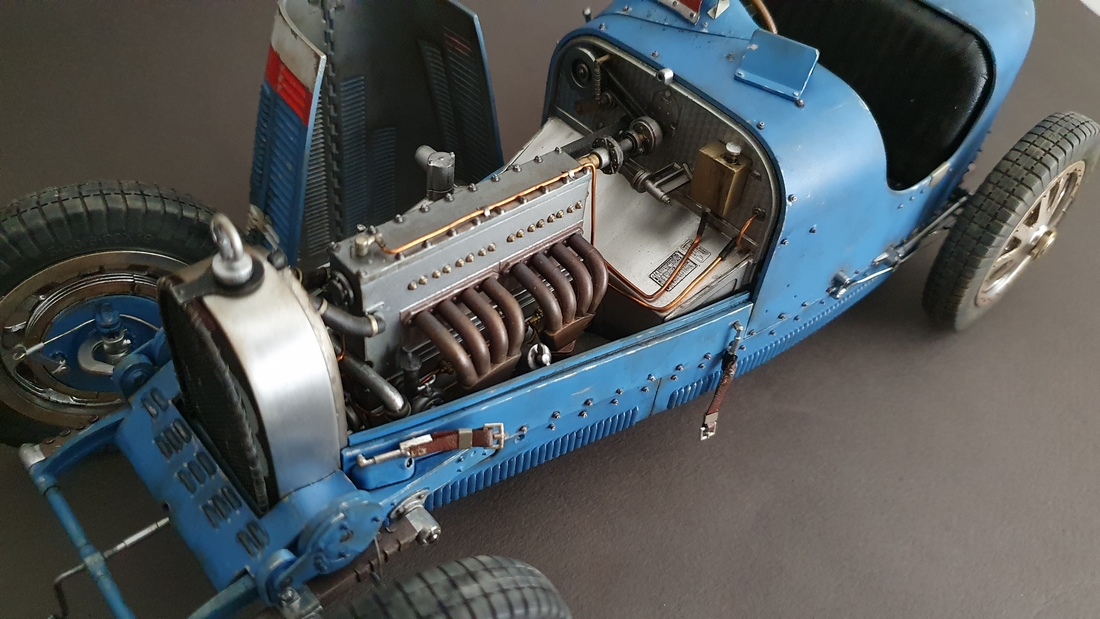 Bugatti Type 35B - 1/12 - Italeri - Page 3 20230494
