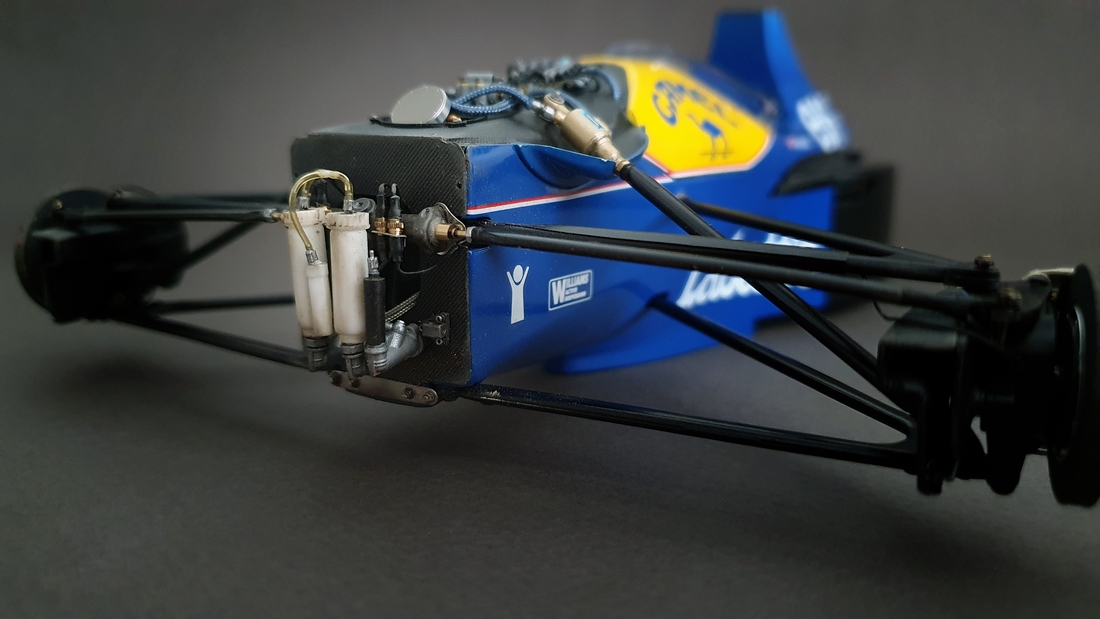 Renault Williams FW14B Tamiya 1/12 + detail up Top-Studio - Page 5 20230829