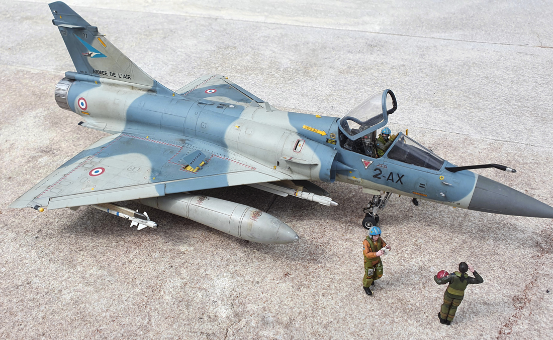 1/32 - DASSAULT MIRAGE 2000-5 - KITTY HAWK - MONTAGE TERMINE 20240745