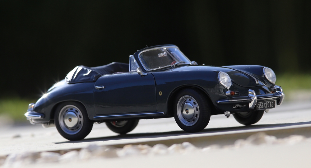 Porsche 356 C Cabriolet - Revell - 1/16 - Page 2 Img_1314