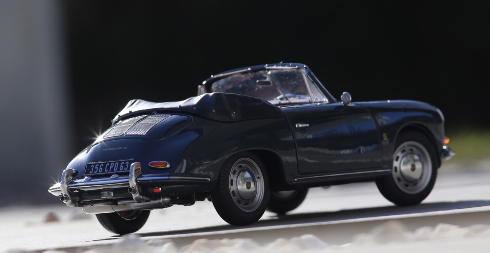 Porsche 356 C Cabriolet - Revell - 1/16 - Page 2 Img_1315
