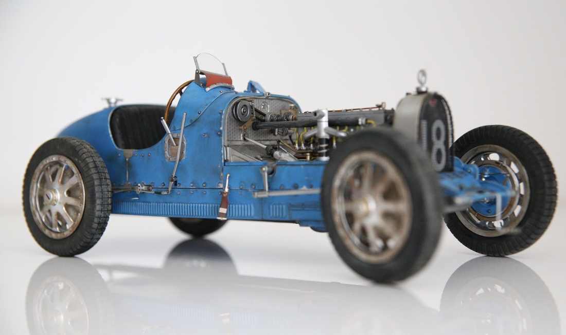 Bugatti Type 35B - 1/12 - Italeri - Page 3 Img_7215