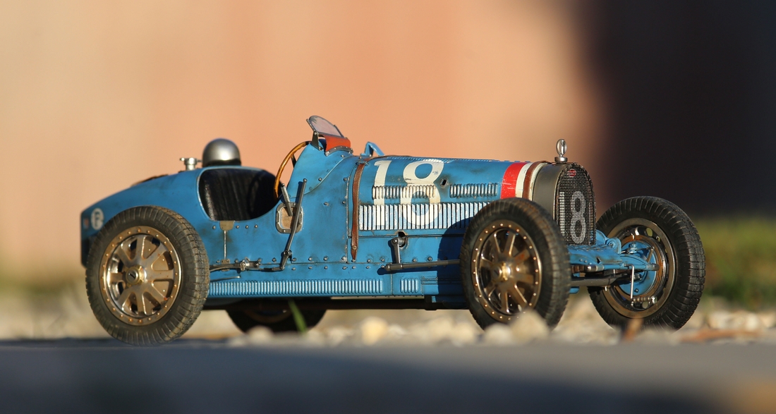 Bugatti Type 35B - 1/12 - Italeri - Page 3 Img_7218