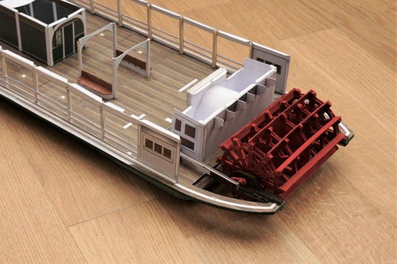Mississippi Riverboat "Mark Twain" / 1:50, Pappe, Holz u.a. - Seite 2 Dsc05141